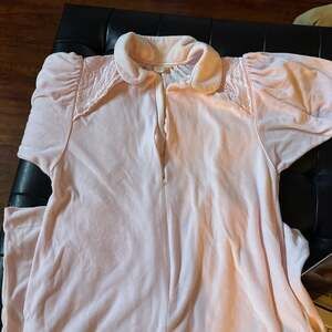 Vintage Bill Tice Pink Velour Housecoat Robe w/ Lace Detail